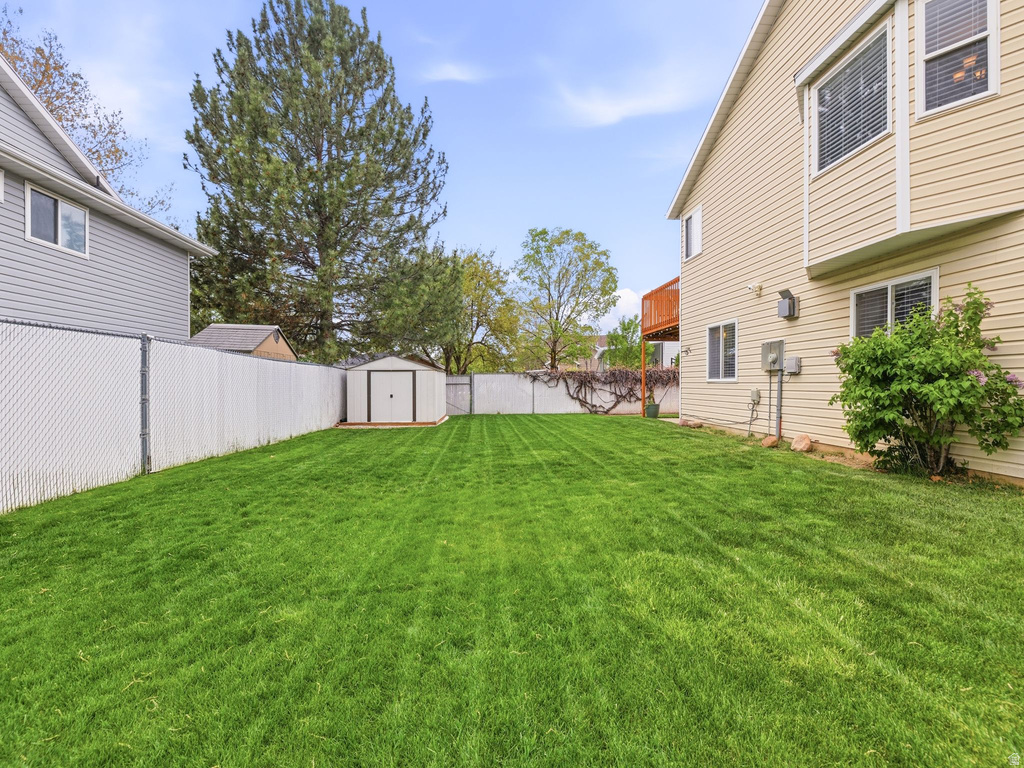 2079 N 2100 E Layton, UT 84040