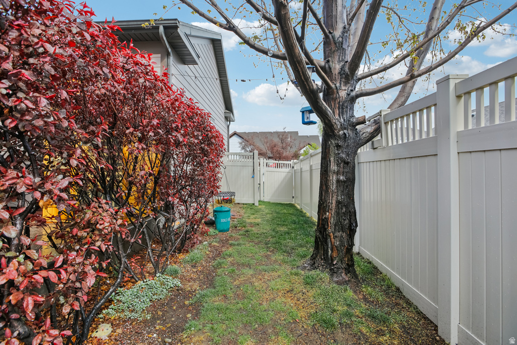 11057 S TOPVIEW RD South Jordan, UT 84009