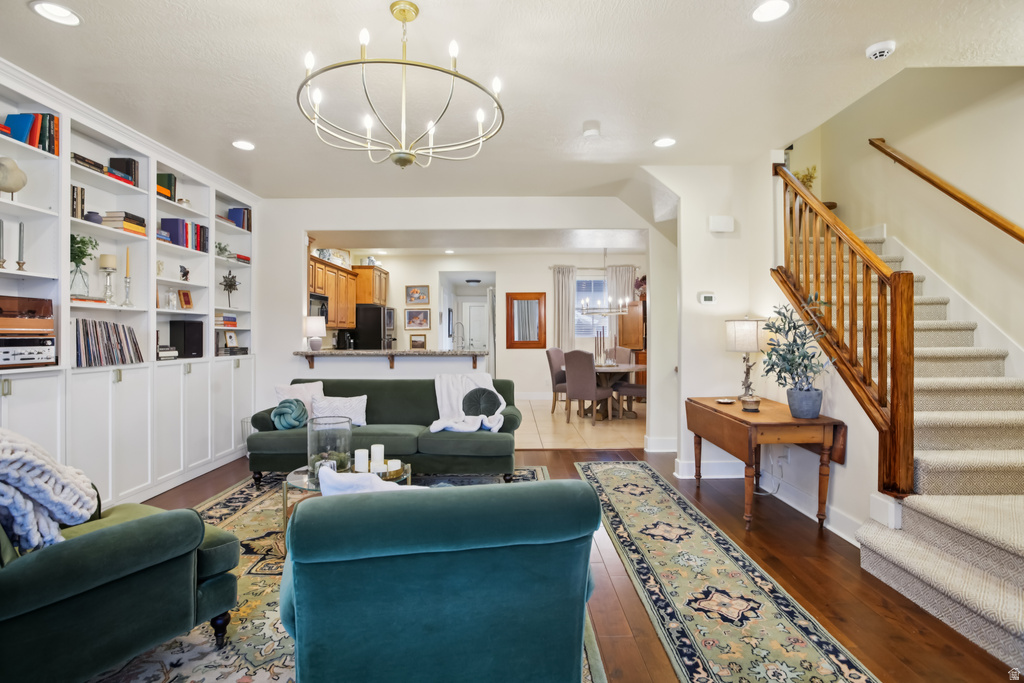 11057 S TOPVIEW RD South Jordan, UT 84009