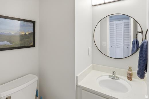 627 E SPRINGHILL DR Murray, UT 84107