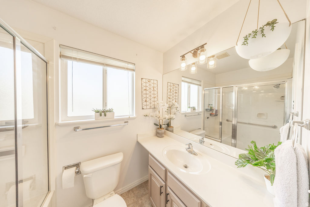 2162 S 2850 W West Haven, UT 84401