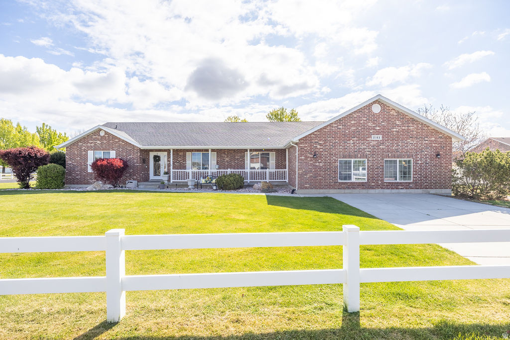 2162 S 2850 W West Haven, UT 84401