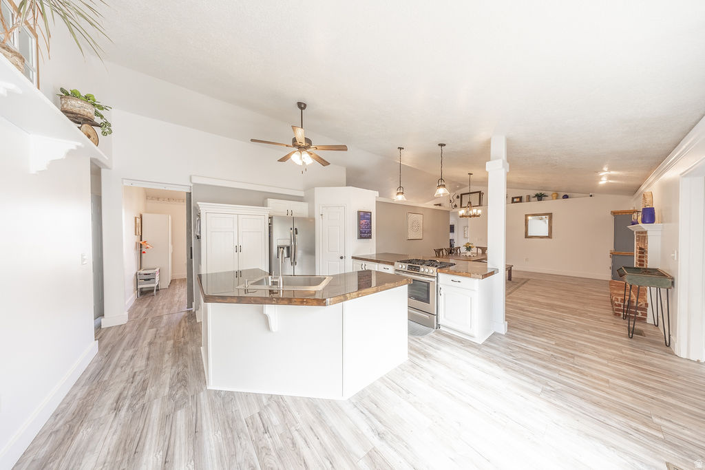2162 S 2850 W West Haven, UT 84401