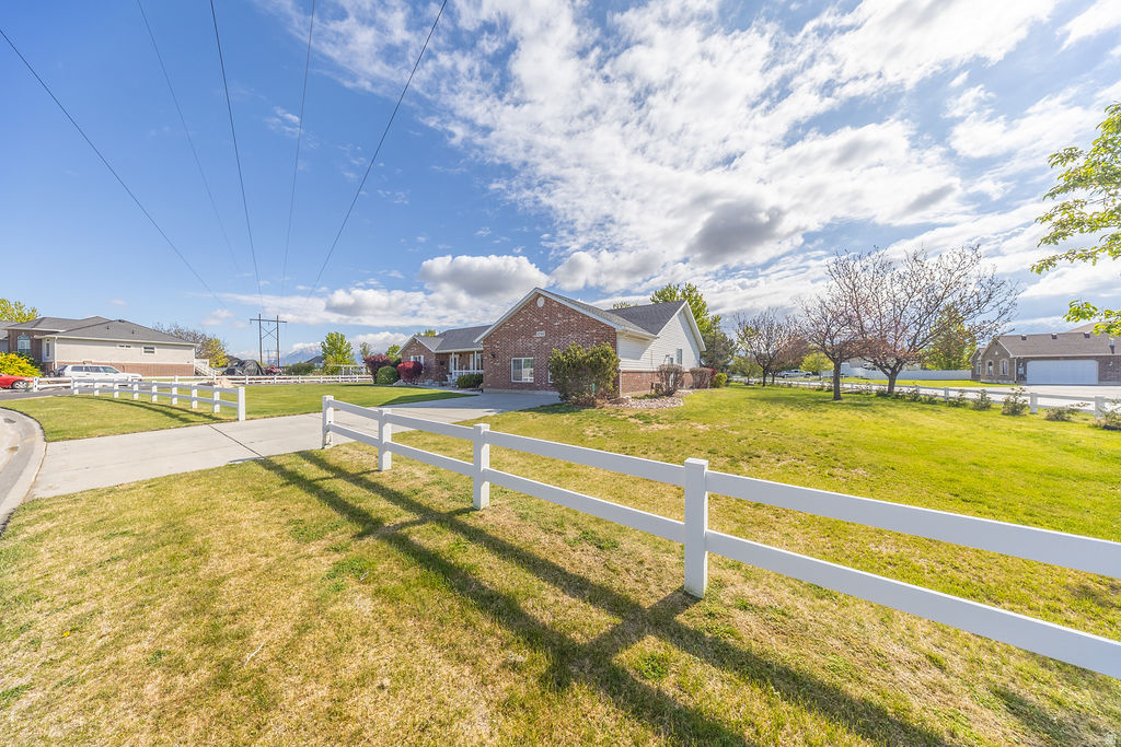 2162 S 2850 W West Haven, UT 84401