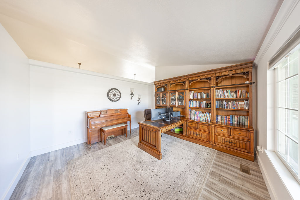 2162 S 2850 W West Haven, UT 84401