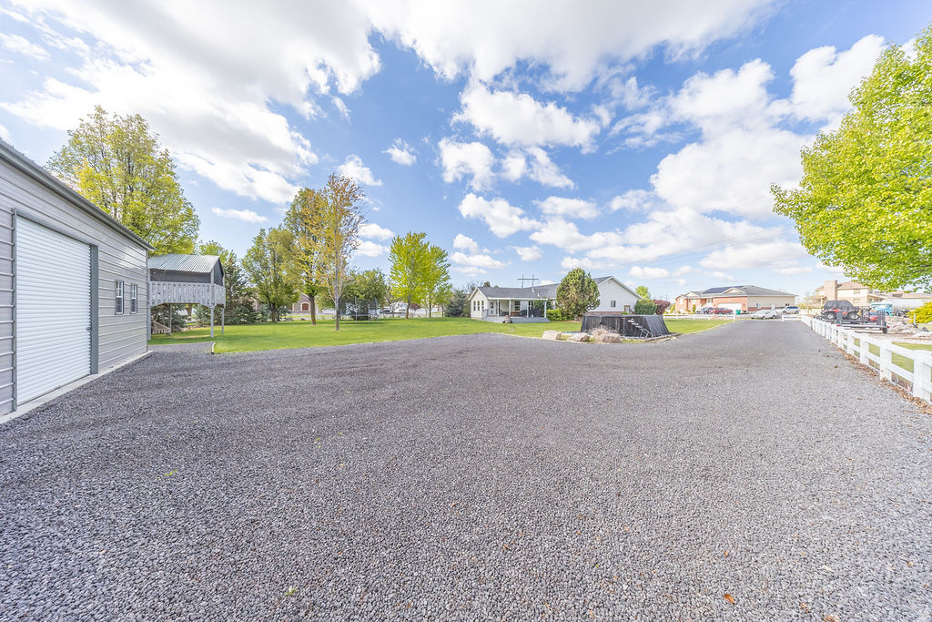 2162 S 2850 W West Haven, UT 84401