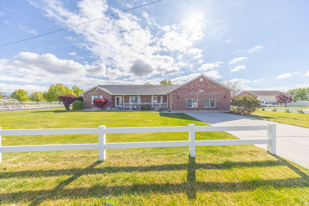 2162 S 2850 W West Haven, UT 84401