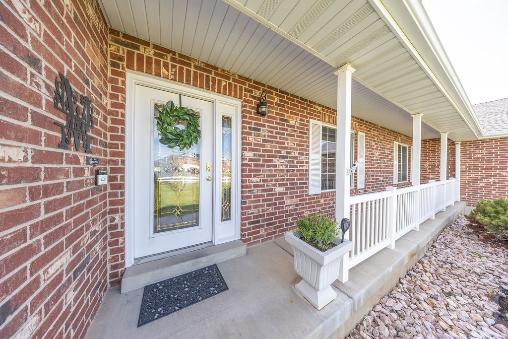 2162 S 2850 W West Haven, UT 84401