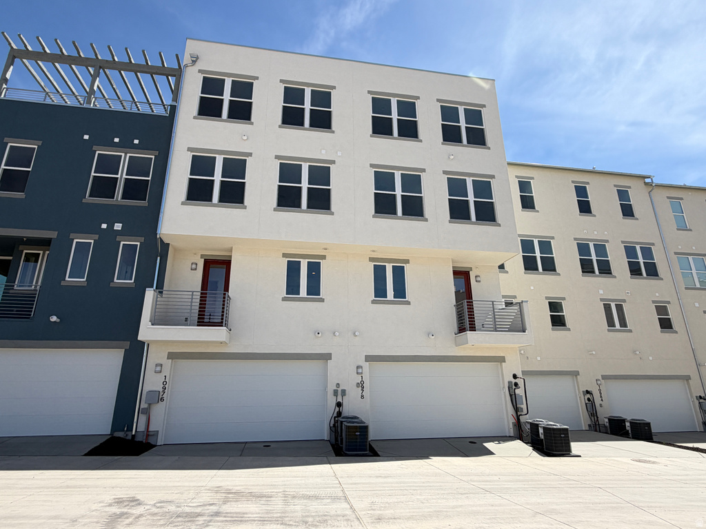 10978 S LAKE RUN RD #158 South Jordan, UT 84009