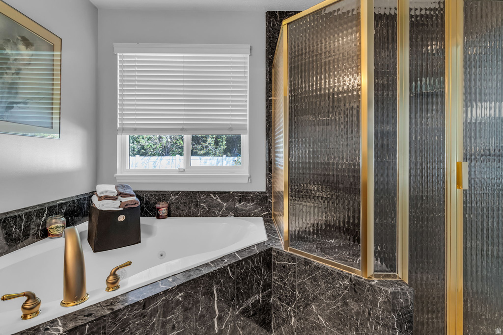1679 E KIERSTIN PL Salt Lake City, UT 84108