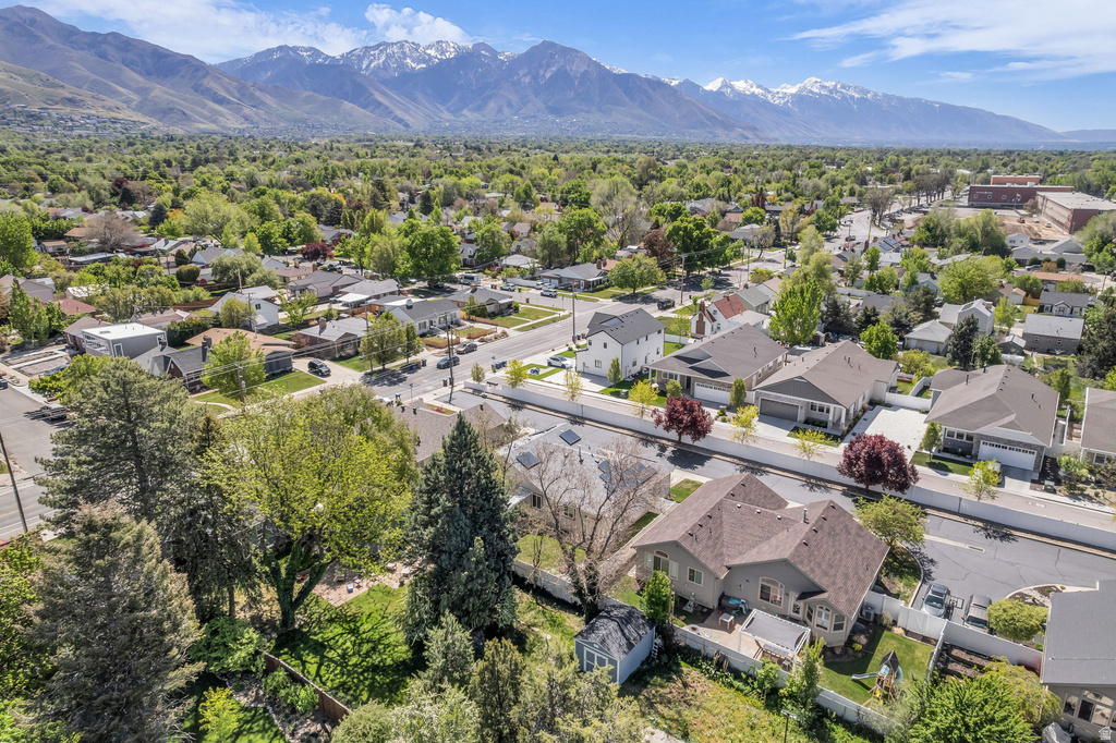 1679 E KIERSTIN PL Salt Lake City, UT 84108
