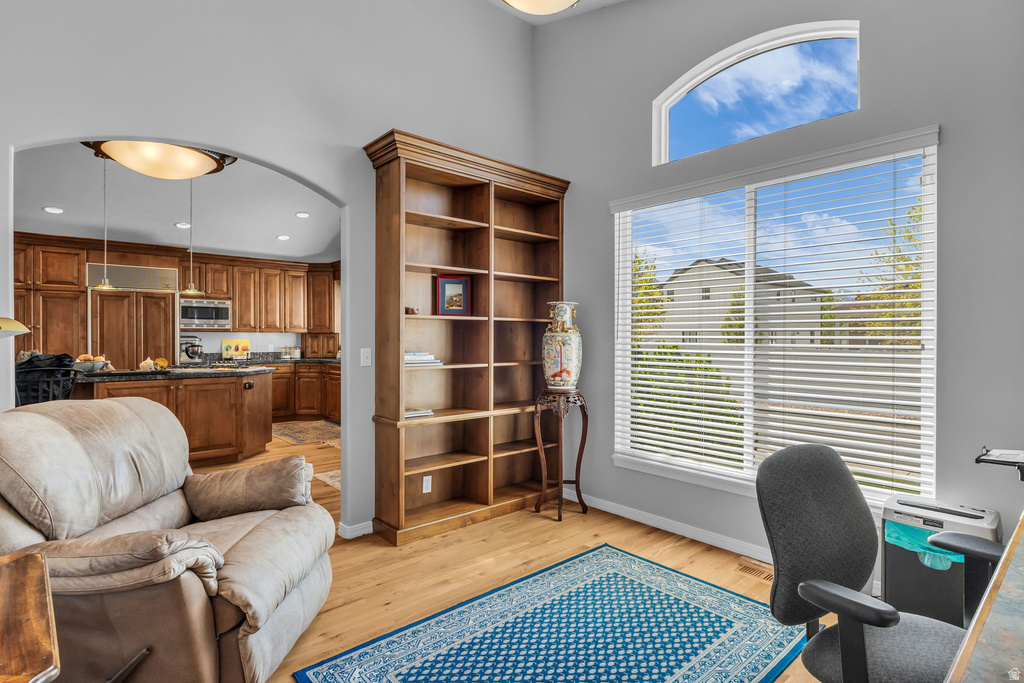 1679 E KIERSTIN PL Salt Lake City, UT 84108