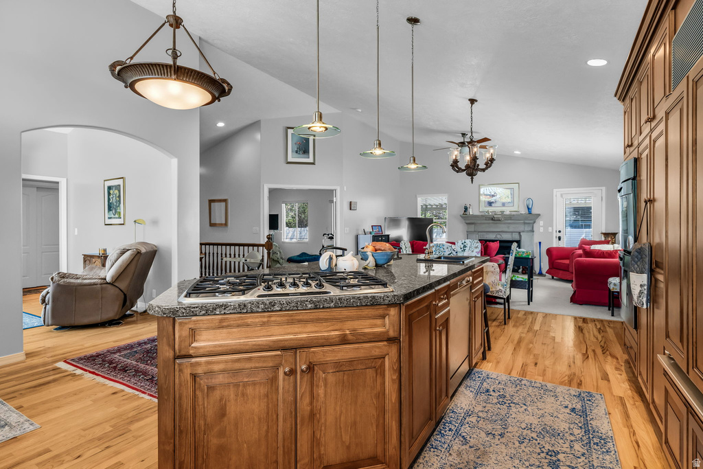 1679 E KIERSTIN PL Salt Lake City, UT 84108