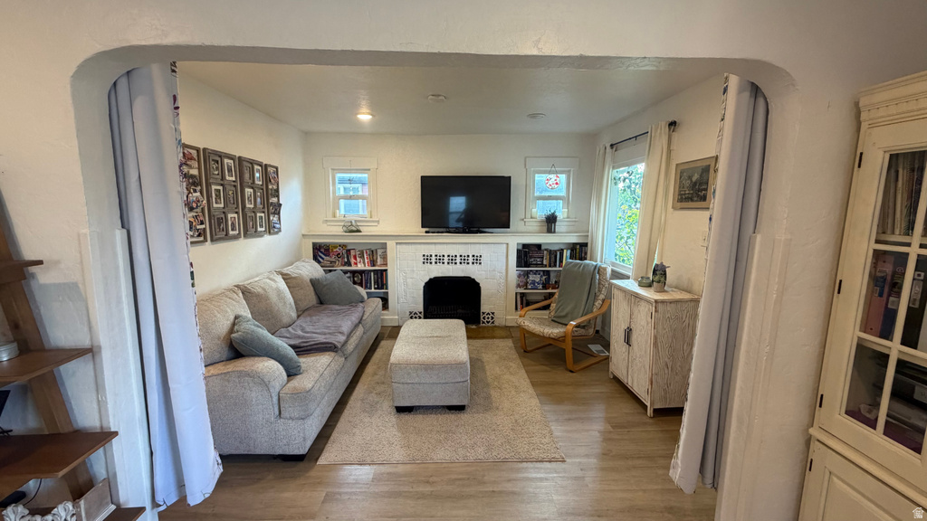 242 E DOWNINGTON AVE Salt Lake City, UT 84115