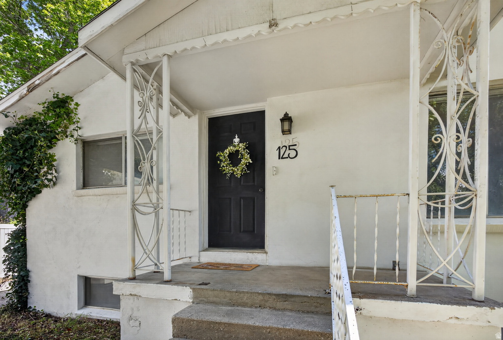 125 S 200 W Farmington, UT 84025