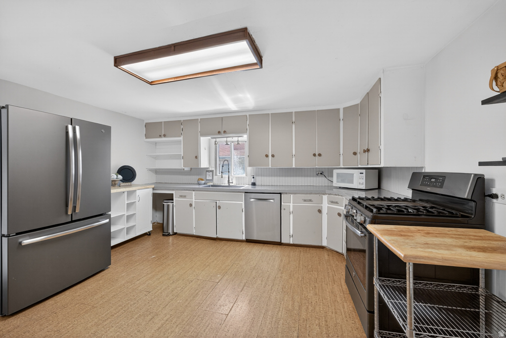 125 S 200 W Farmington, UT 84025