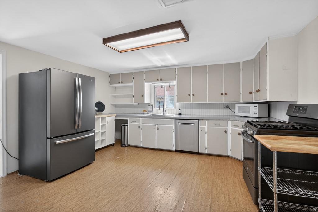 125 S 200 W Farmington, UT 84025