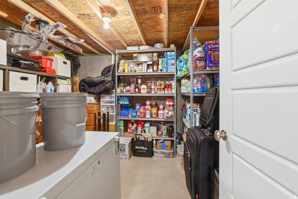 573 N 290 E Vineyard, UT 84059