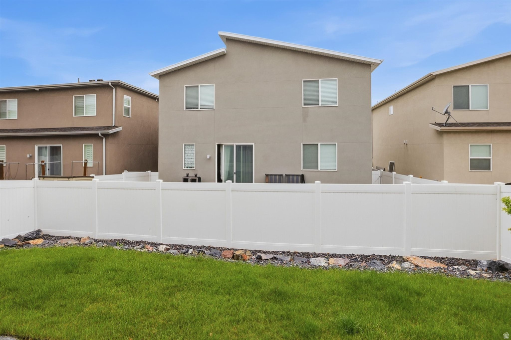 573 N 290 E Vineyard, UT 84059