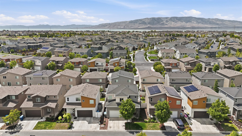 573 N 290 E Vineyard, UT 84059