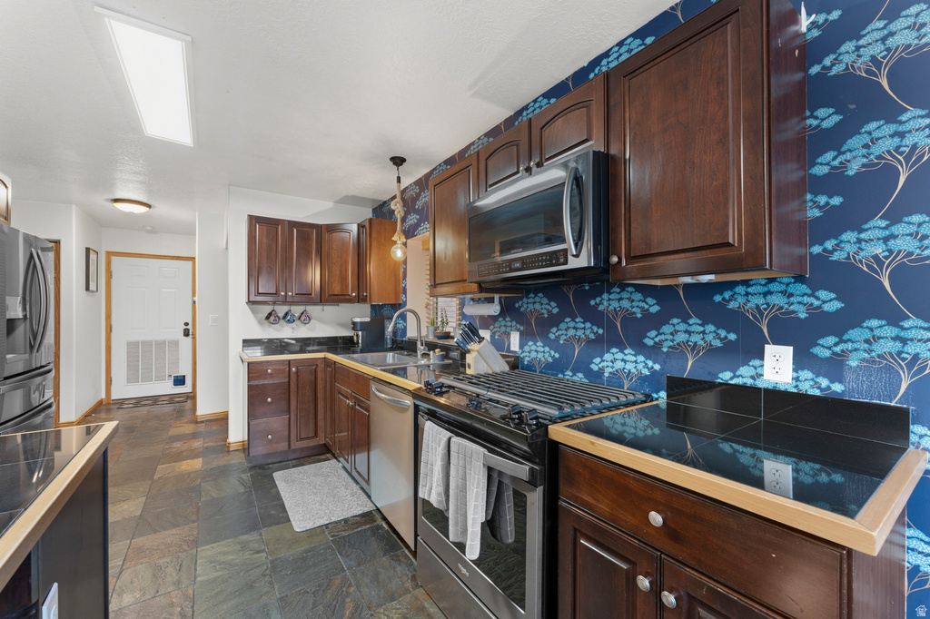 353 W REED AVE Salt Lake City, UT 84103