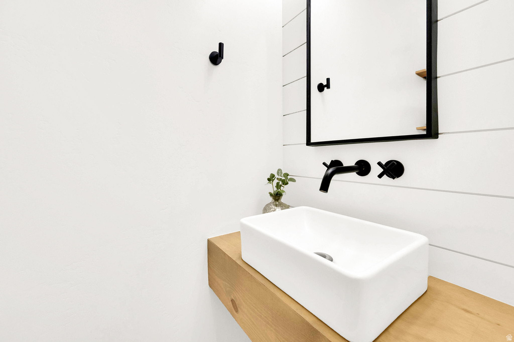 1886 S 500 W Payson, UT 84651