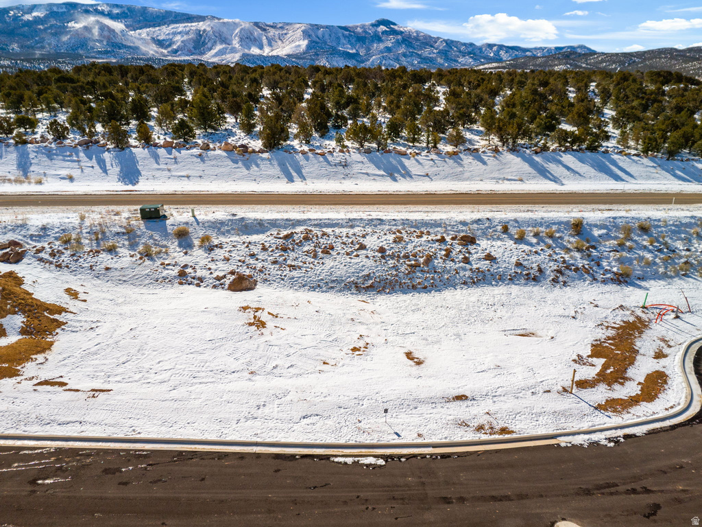 3211 W MOON CREST DR Cedar City, UT 84720