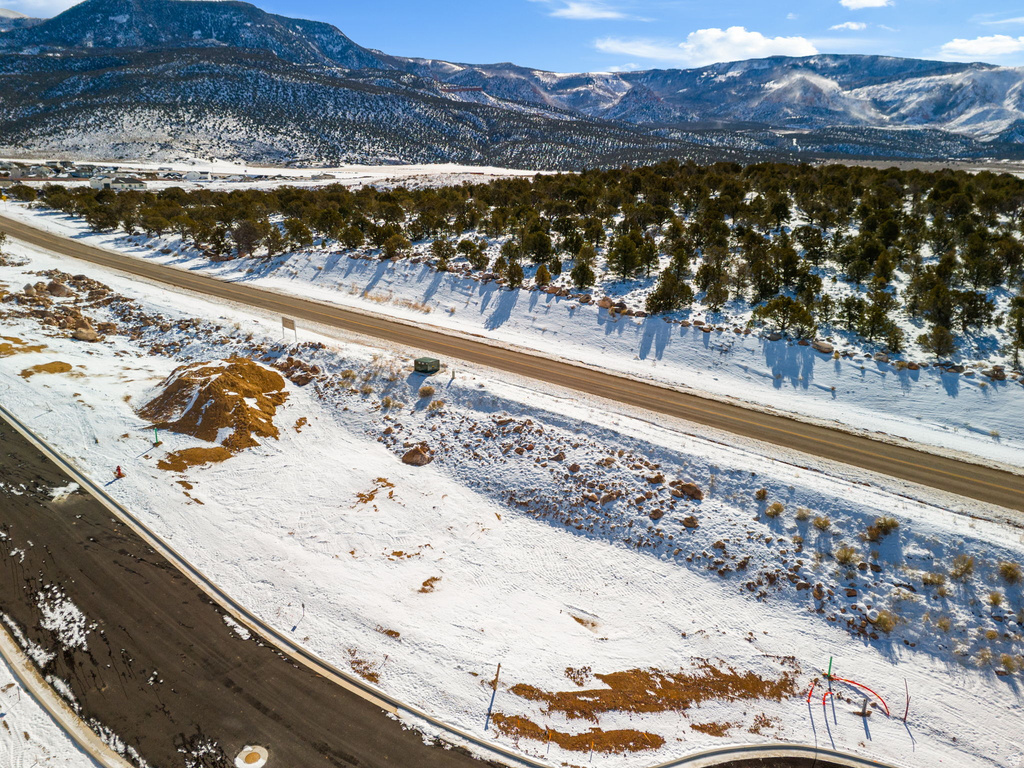 3211 W MOON CREST DR Cedar City, UT 84720