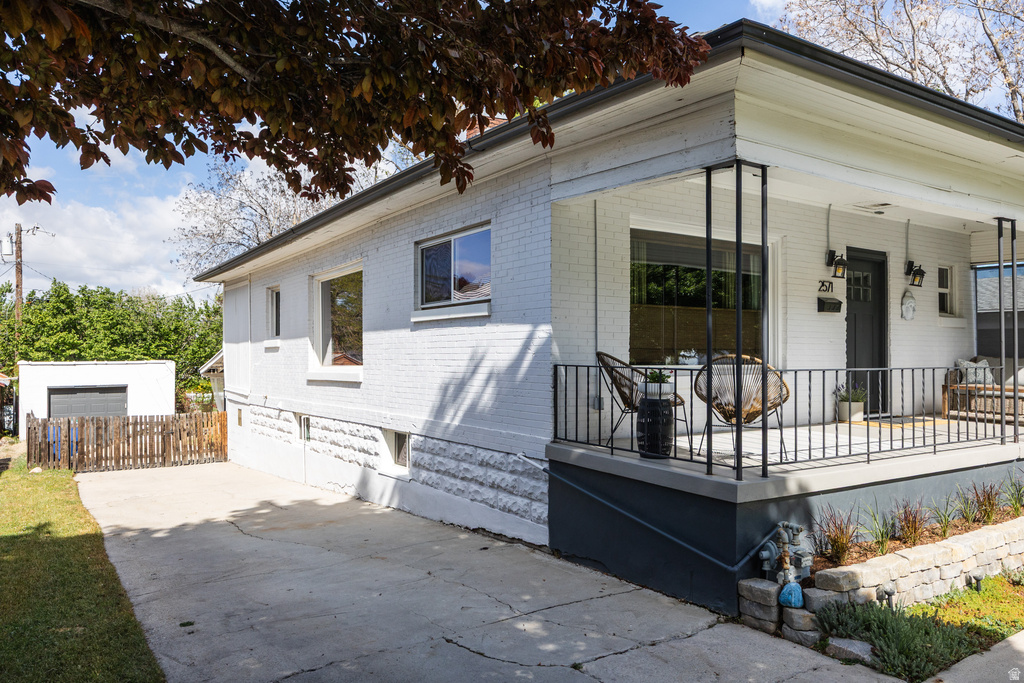 2571 S POLK AVE Ogden, UT 84401