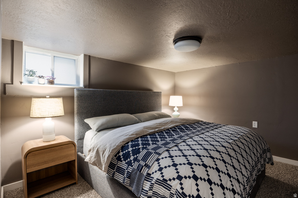 2571 S POLK AVE Ogden, UT 84401