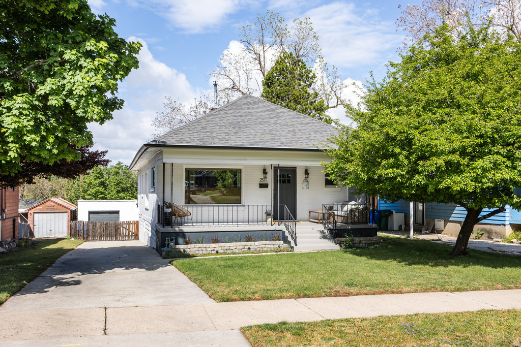 2571 S POLK AVE Ogden, UT 84401