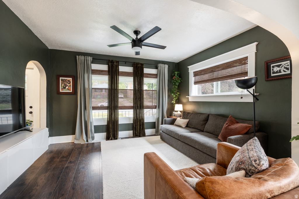 2571 S POLK AVE Ogden, UT 84401