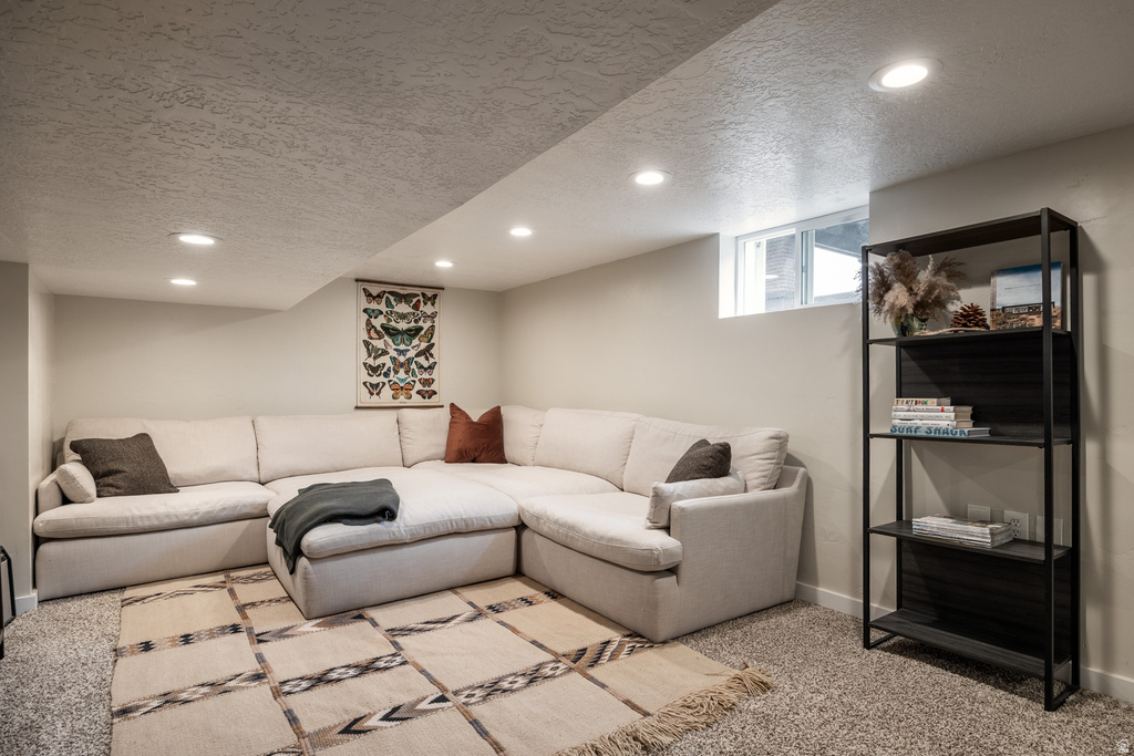 2571 S POLK AVE Ogden, UT 84401