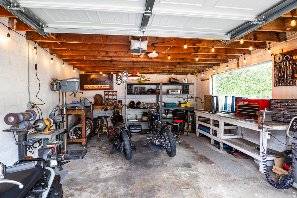 2571 S POLK AVE Ogden, UT 84401