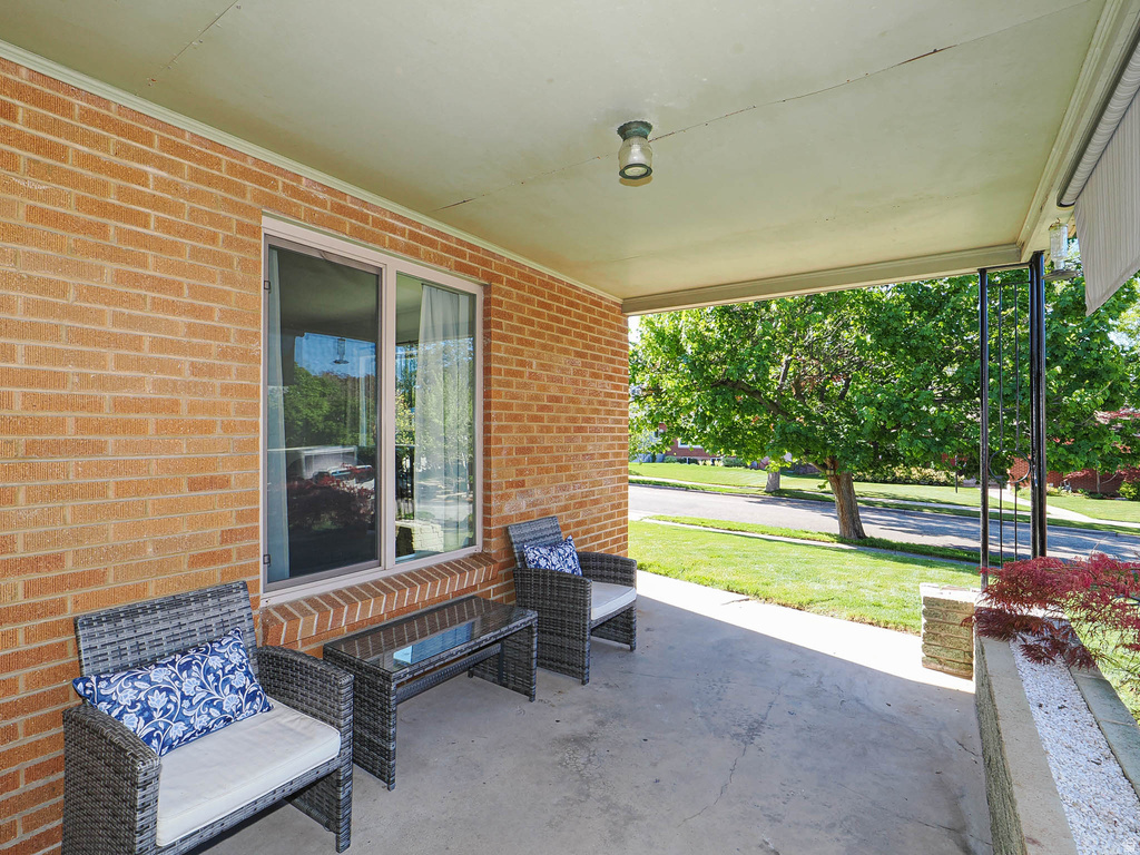 2157 E SHERMAN AVE Salt Lake City, UT 84108