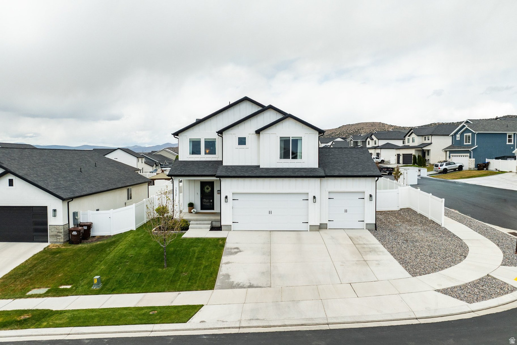 2857 E CARRIAGE HILL DR Eagle Mountain, UT 84005