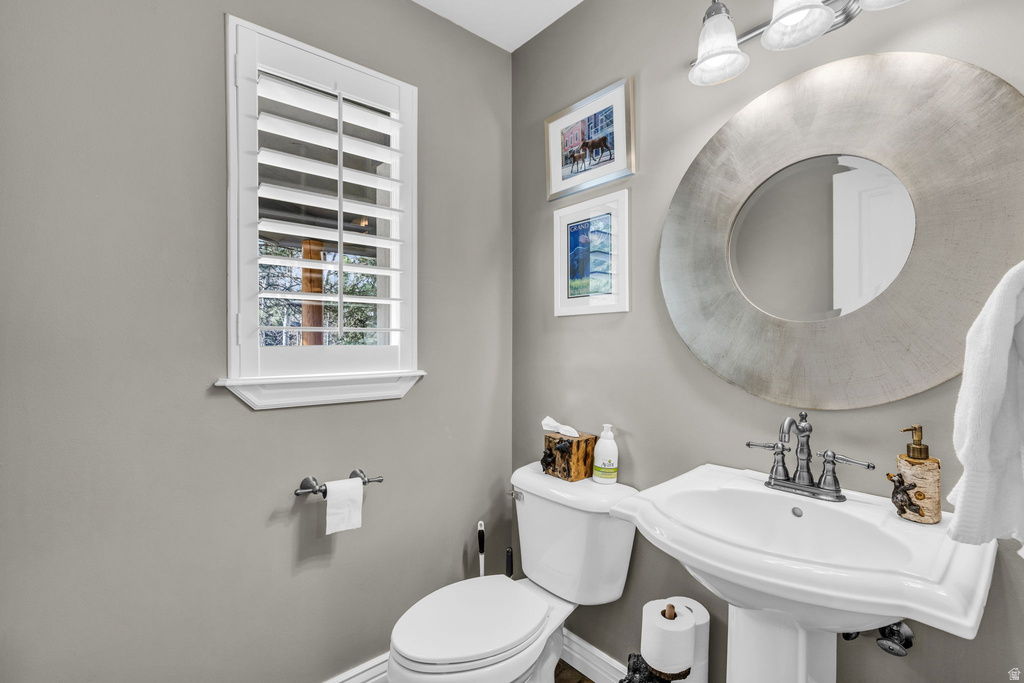 3041 KATIES XING Park City, UT 84098