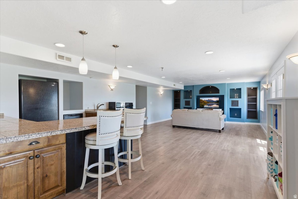 4921 W WOODRIDGE DR South Jordan, UT 84009