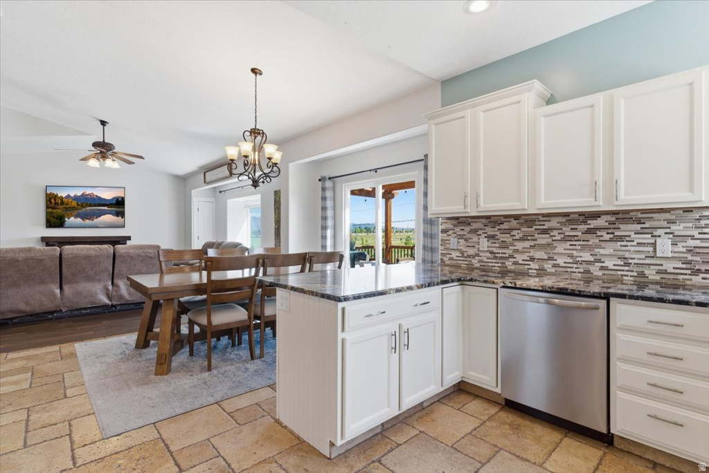 4921 W WOODRIDGE DR South Jordan, UT 84009