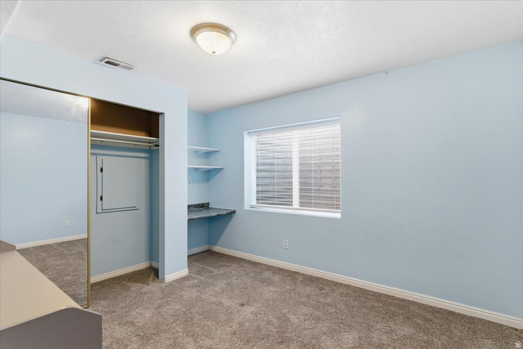 4921 W WOODRIDGE DR South Jordan, UT 84009