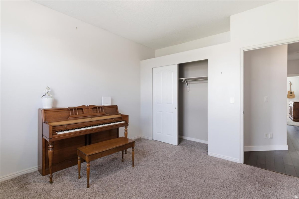 4921 W WOODRIDGE DR South Jordan, UT 84009