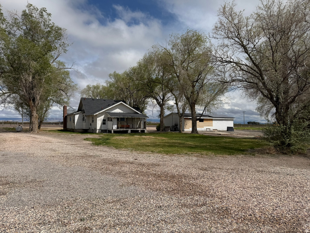 4105 N 3000 W Sutherland, UT 84624
