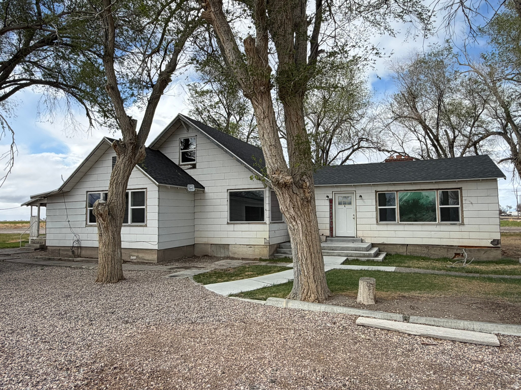 4105 N 3000 W Sutherland, UT 84624