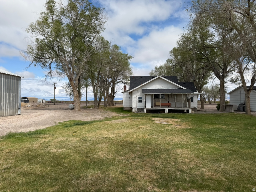 4105 N 3000 W Sutherland, UT 84624