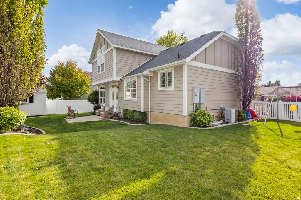 1215 S CAVE HOLLOW LN Farmington, UT 84025