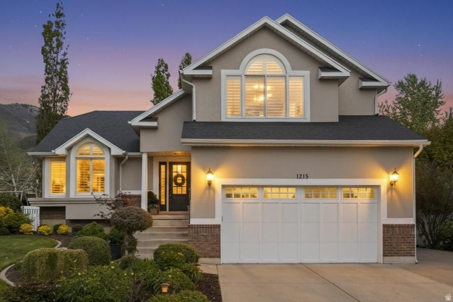 1215 S CAVE HOLLOW LN Farmington, UT 84025