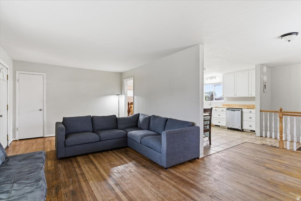 8372 W MYRON AVE Magna, UT 84044