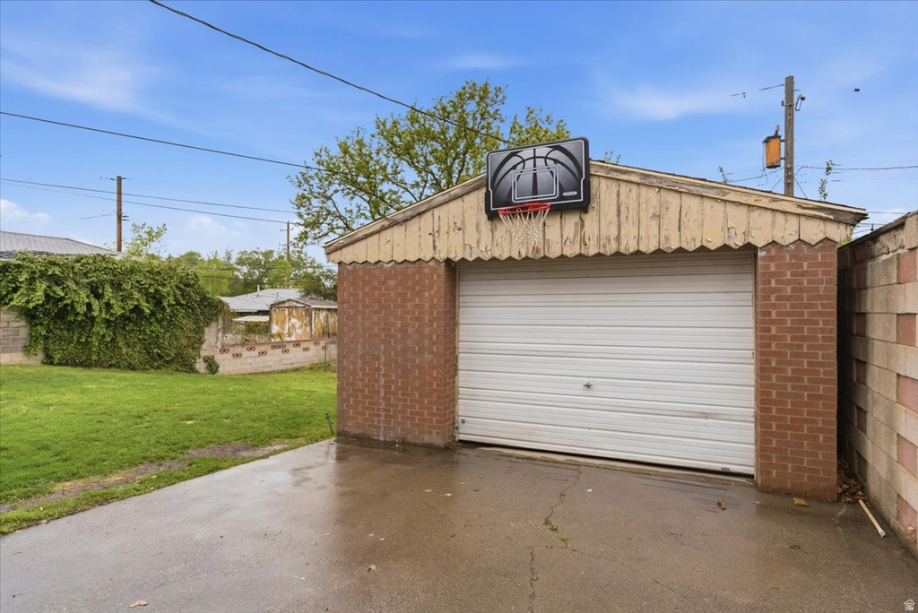 8372 W MYRON AVE Magna, UT 84044