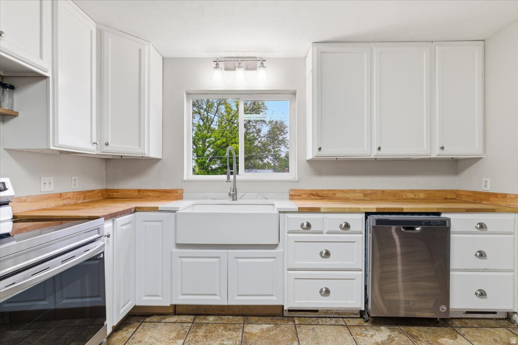 8372 W MYRON AVE Magna, UT 84044