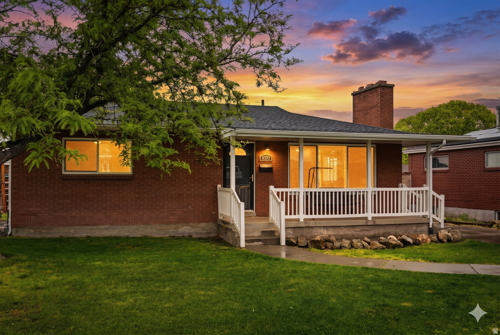 8372 W MYRON AVE Magna, UT 84044